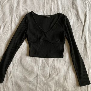 Black long sleeve crop with bustier detailing